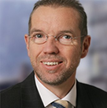 Dr. Axel Görs